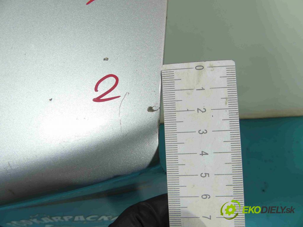 Audi A4 B5 1994-2001 1.6 101 hp manual 74 kW 1595 cm3 4- zadní kufrové dveře  (Zadní kapoty)