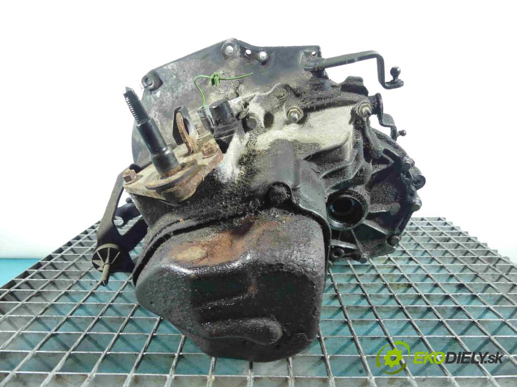 Peugeot 206 1.4 hdi 68 HP manual 50 kW 1389 cm3 3- prevodovka stupeň,rýchlosť manual 20CN39