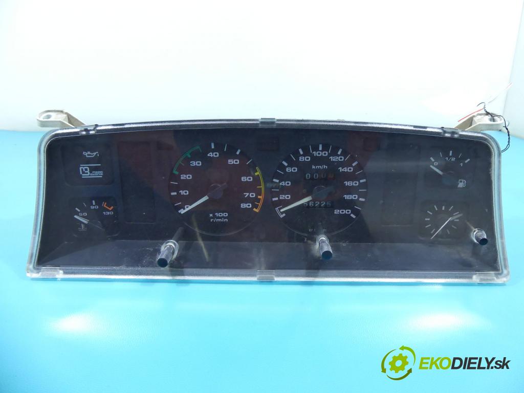 Polonez Caro / Atu 1.6 77 HP manual 57 kW 1599 cm3 4- prístrojovka/ budíky 125HB0A9011 (Prístrojové dosky, displeje)