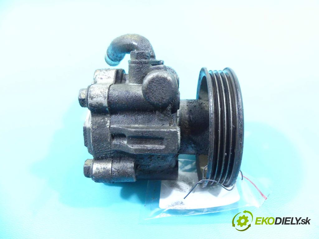 Nissan Micra K11 1992-2003 1.3 16V 82 HP manual 60 kW 1348 cm3 5- čerpadlo posilovač  (Servočerpadlá, pumpy riadenia)