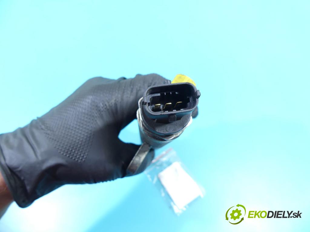 Opel Zafira B 2005-2014 1.9 cdti 120 HP manual 88 kW 1910 cm3 5- lišta vstrekovacia 0445214095 (Vstrekovacie lišty)