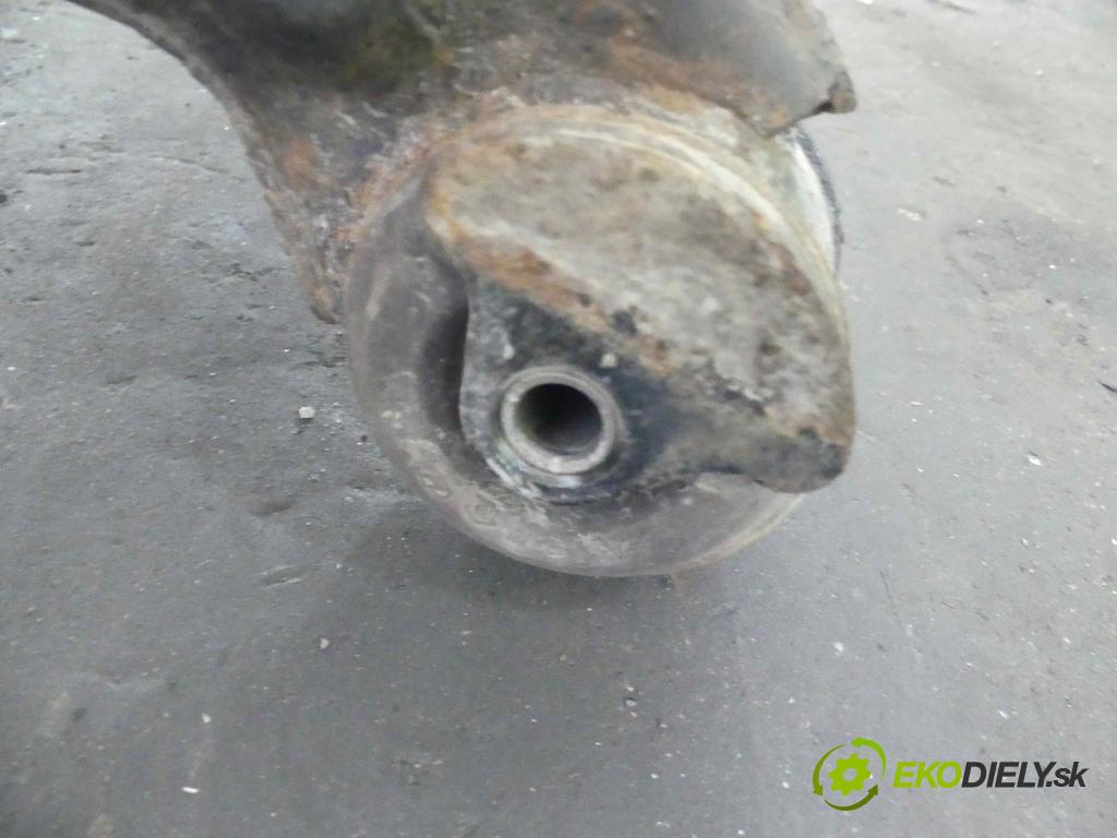 Hyundai I10 I 2008-2013 1.1 66KM manual 48,5 kW 1086 cm3 5- zadní výztuha  (Výztuhy zadní)