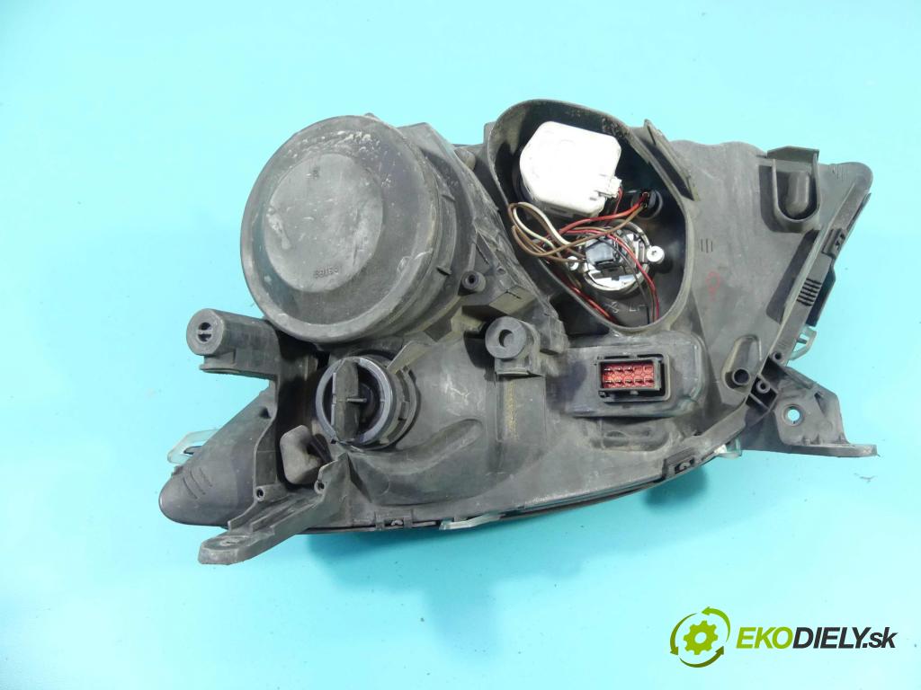 Opel Vectra C 2002-2008 2.2 16V 147 HP manual 108 kW 2198 cm3 5- Reflektor: pravý  (Pravé)