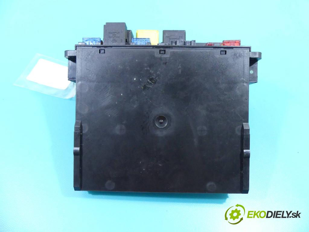 Mercedes C W203 2000-2007 1.8 kompressor (271946) 143 hp manual 105 kW 1796 cm3 4- skříňka pojistková 2035451701 (Pojistkové skříňky)