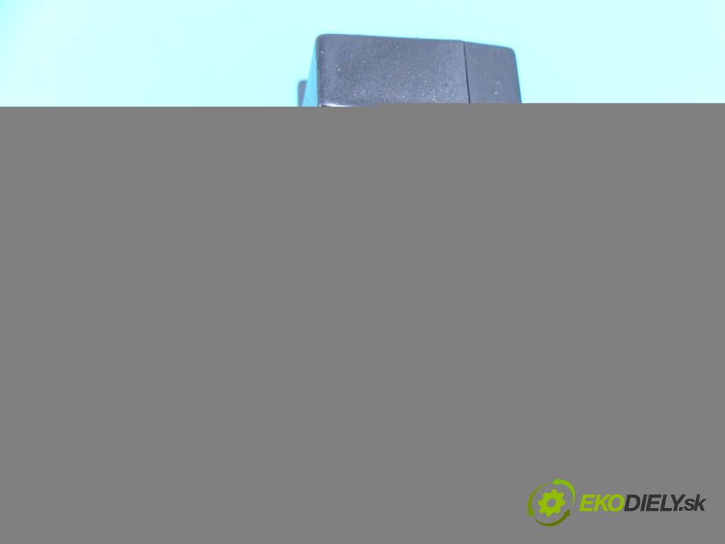 Vw Golf IV 1997-2003 1.4 16V 75 HP manual 55 kW 1390 cm3 5- modul riadiaca jednotka 1J0959799Q (Ostatné)