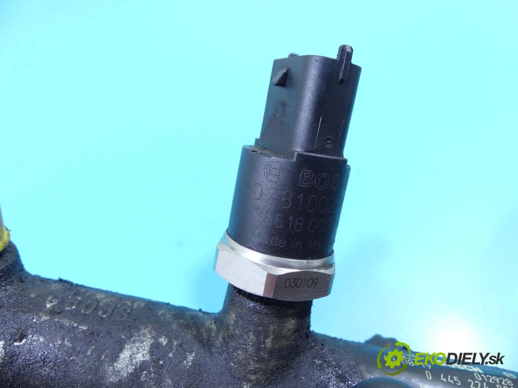 Fiat Ducato II 1994-2006 2.8 jtd 128 HP manual 94 kW 2800 cm3 5- lišta vstrekovacia 0445224009 (Vstrekovacie lišty)