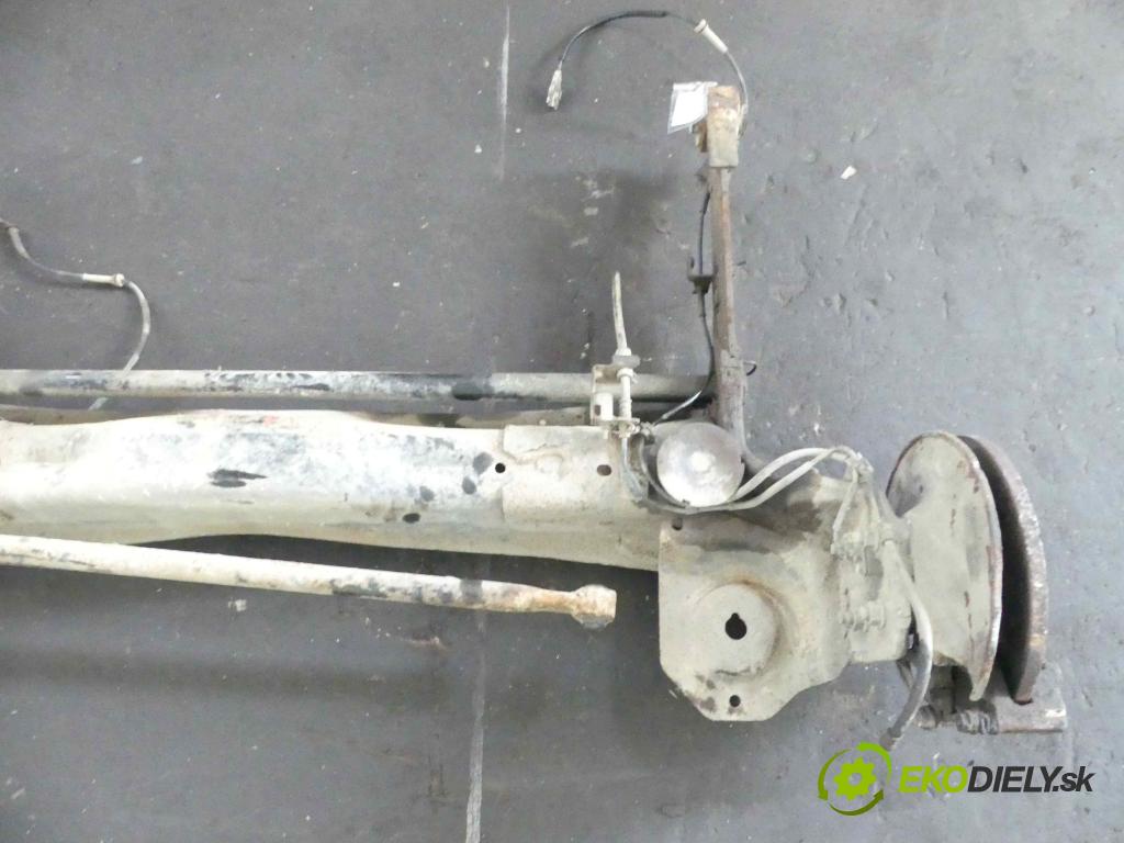 Peugeot Expert II 2006-2016 1.6 hdi 90 hp manual 66 kW 1560 cm3 5- zadní výztuha  (Výztuhy zadní)