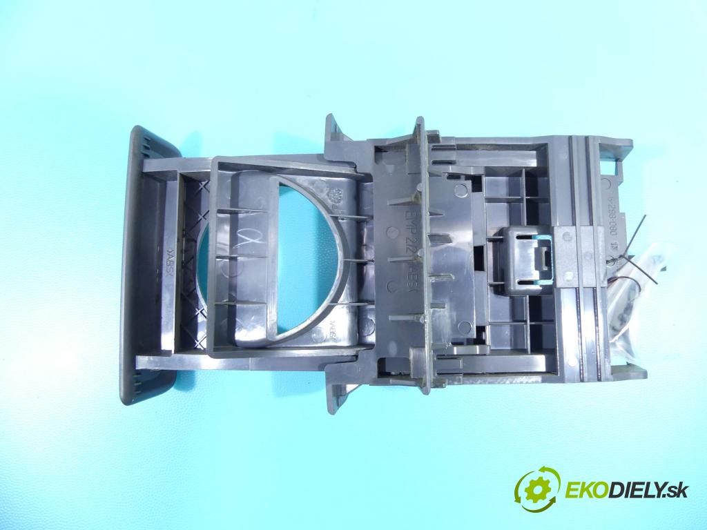 Peugeot Expert II 2006-2016 1.6 hdi 90 HP manual 66 kW 1560 cm3 5- Rukojeť: na nápoje:  (Úchyty, držiaky na nápoje)