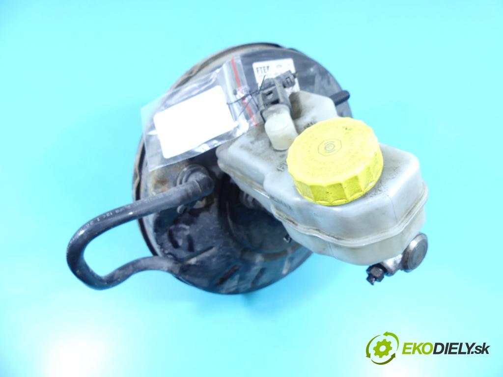 Skoda Roomster 1.4 16V 86 HP manual 63 kW 1390 cm3 5- servo brzdové 6R1614105R