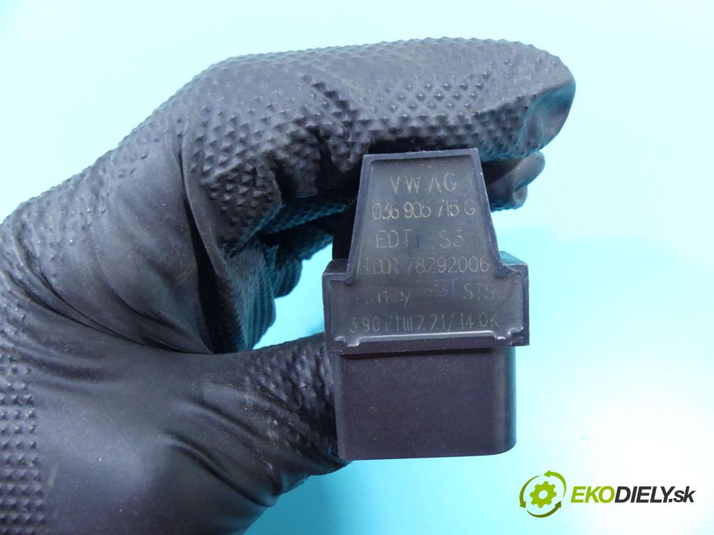 Skoda Roomster 1.4 16V 86 HP manual 63 kW 1390 cm3 5- cievka zapaľovacia 036905715G (Zapaľovacie cievky, moduly)