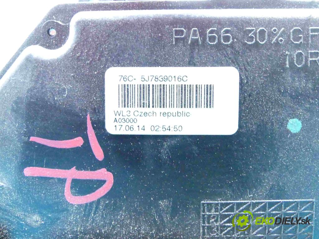 Skoda Roomster 1.4 16V 86 hp manual 63 kW 1390 cm3 5- zámek zadní pravý 5J7839016C