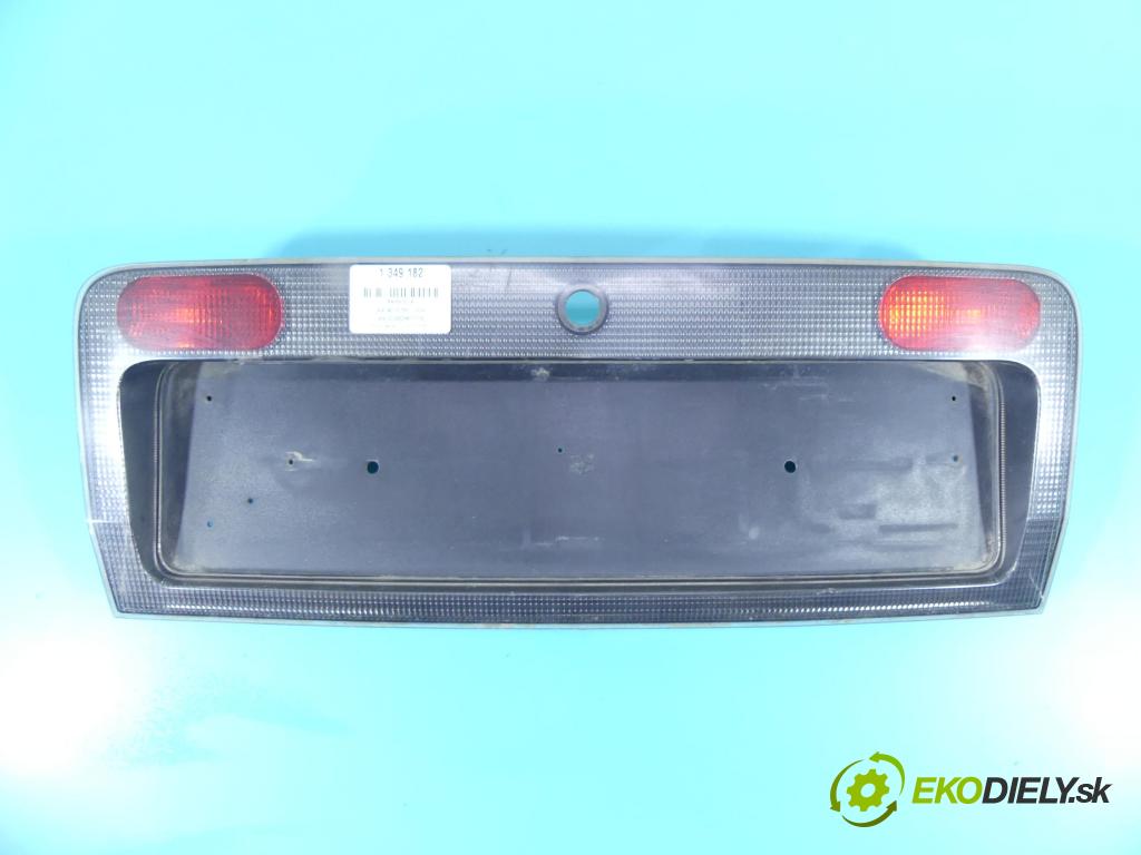 Audi A6 C5 1997-2004 2.5 tdi 150 HP manual 110 kW 2496 cm3 5- zaslepka: zadné 4B9945695