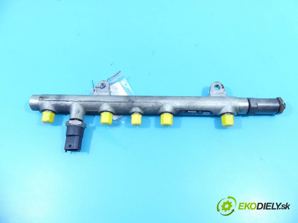 Mitsubishi Space star 1.9 dci 102 HP manual 75 kW 1870 cm3 5- lišta vstrekovacia 0445214024 (Vstrekovacie lišty)