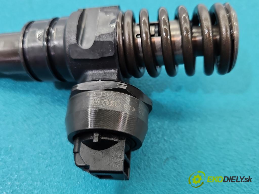 Seat Cordoba II 6L 2002-2008 1.9 tdi 101 HP manual 74 kW 1896 cm3 4- vstrekovacie čerpadlo 0414720037 (Vstrekovače)
