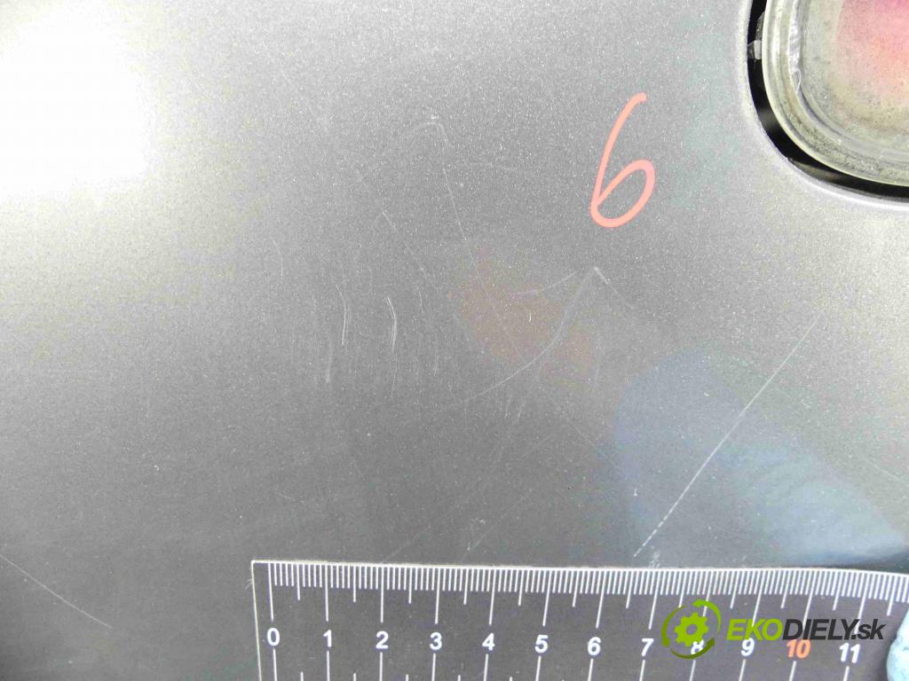 Seat Cordoba II 6L 2002-2008 1.9 tdi 101 hp manual 74 kW 1896 cm3 4- zadní kufrové dveře  (Zadní kapoty)