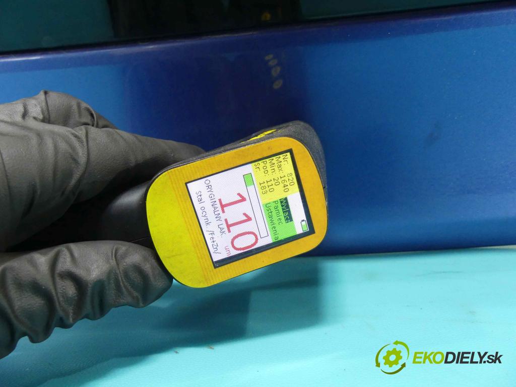 Volvo V40 II 2012-2019 2.0 D2 120 hp manual 88 kW 1969 cm3 5- zadní kufrové dveře  (Zadní kapoty)