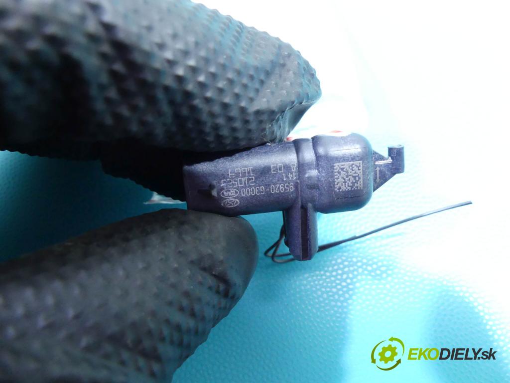 Hyundai I30 III 2016- 1.5 DPI 16V 110 HP manual 80,9 kW 1498 cm3 5- snímač šokovat: 95920-G3000 (Snímače nárazu)