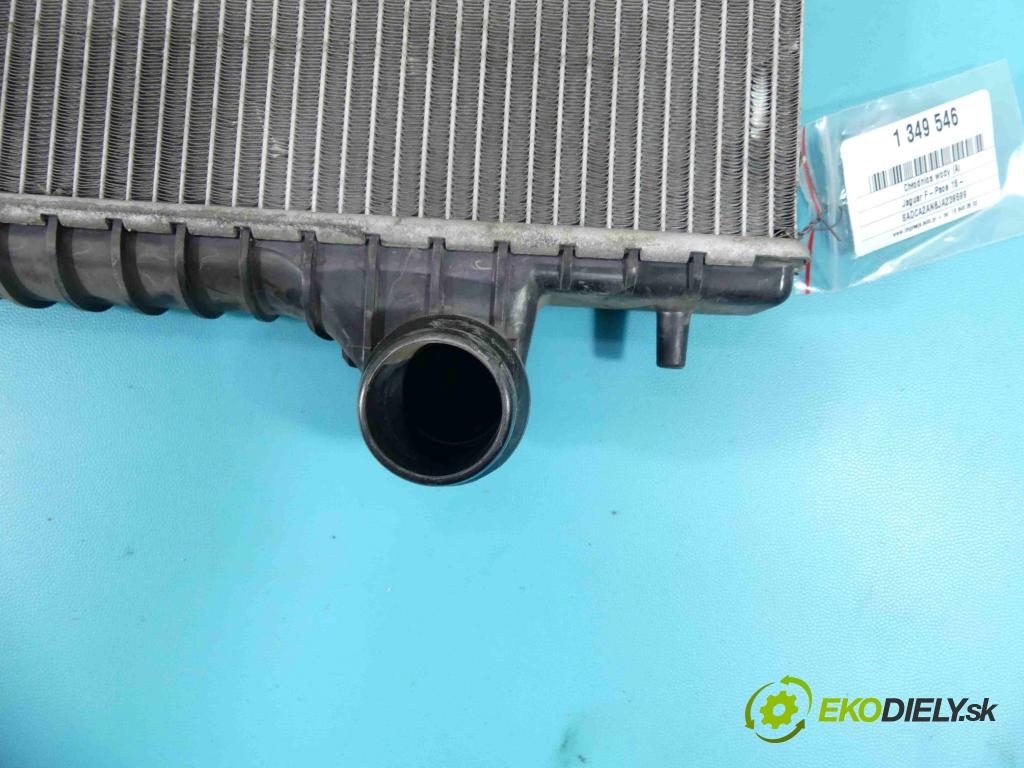 Jaguar F-Pace 16- 2.0d 179KM automatic 132 kW 1999 cm3 5- chladič voda: HK83-8005-DB (Chladiče vody)