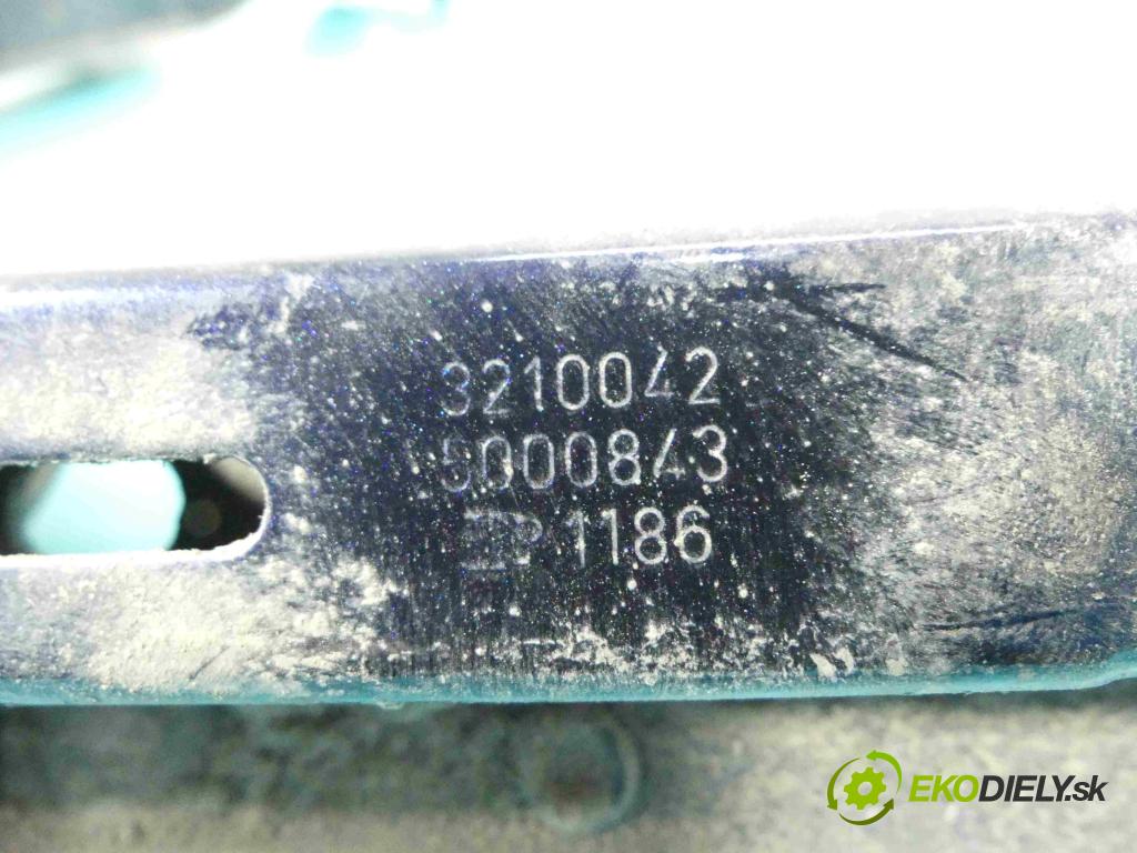 Jaguar F-Pace 16- 2.0d 179KM automatic 132 kW 1999 cm3 5- stěna přední HK83-13N078-A (Výztuhy přední)