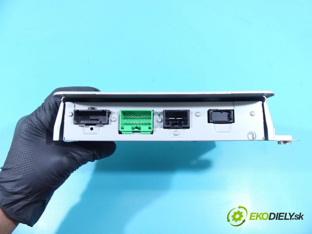 Volvo V40 II 2012-2019 2.0 D2 120 HP manual 88 kW 1969 cm3 5- Zesilovač: P31489492AA (Zosilňovače)