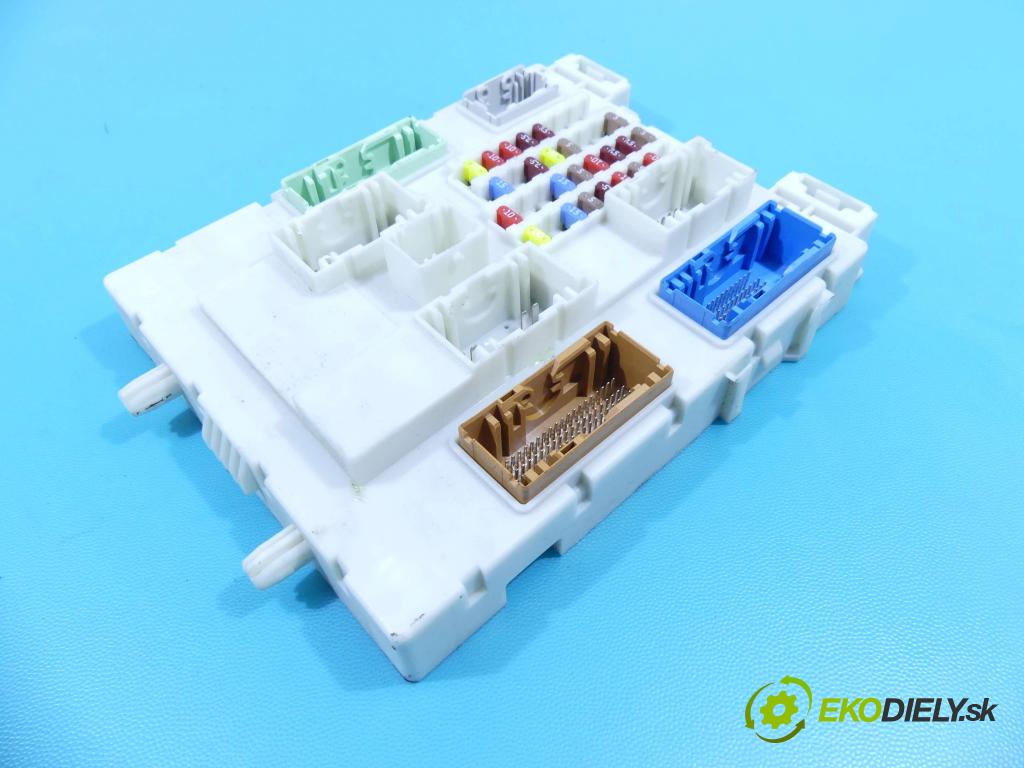 Volvo V40 II 2012-2019 2.0 D2 120 HP manual 88 kW 1969 cm3 5- modul riadiaca jednotka 31453131 (Ostatné)