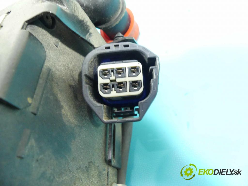 Volvo V40 II 2012-2019 2.0 D2 120 hp manual 88 kW 1969 cm3 5- Webasto 31436477 (Webasto ohřívače)