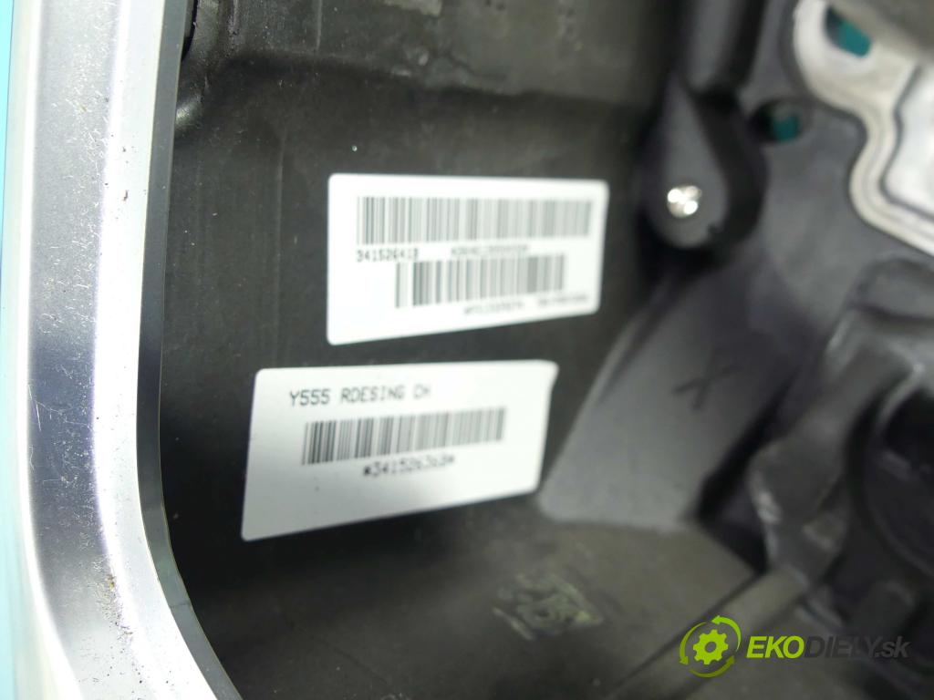 Volvo V40 II 2012-2019 2.0 D2 120 HP manual 88 kW 1969 cm3 5- volant P31332927 (Volanty)