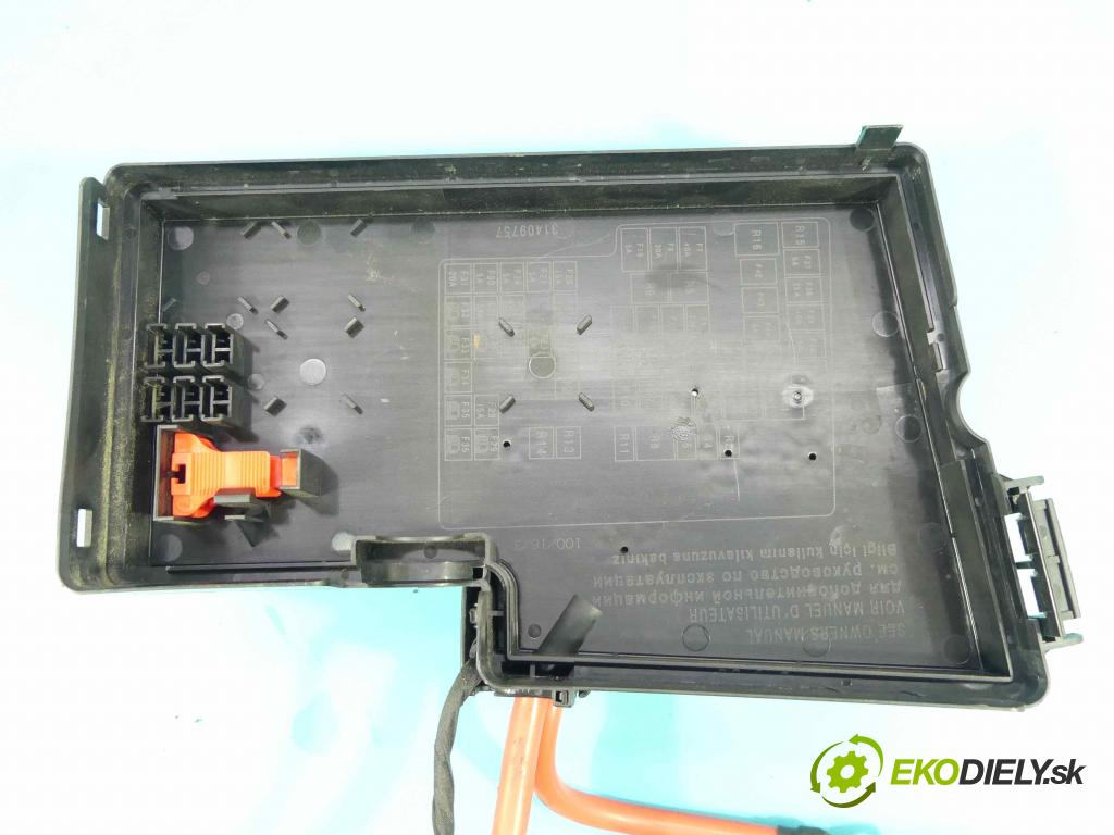 Volvo V40 II 2012-2019 2.0 D2 120 hp manual 88 kW 1969 cm3 5- skříňka pojistková 31409757 (Pojistkové skříňky)