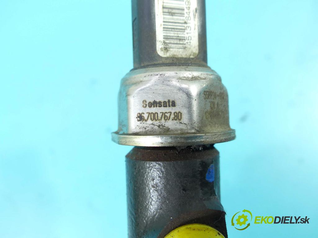 Citroen C4 Grand Picasso II 2013-2022 1.6 hdi 116 HP manual 85 kW 1560 cm3 5- lišta vstrekovacia 9685297580-02 (Vstrekovacie lišty)