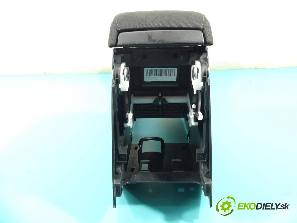 Skoda Octavia III 2013- 1.5 TSI 150 HP manual 110 kW 1498 cm3 5- operadlo 5E1863241AP (Lakťové opierky)