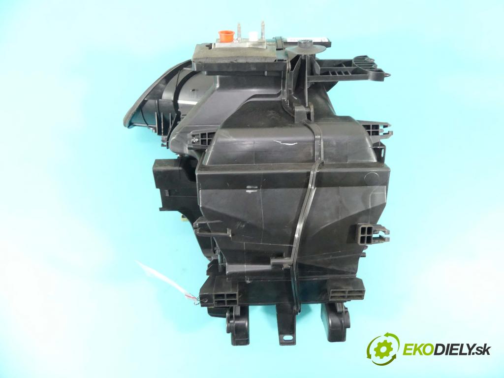 Opel Crossland 2017-2024 1.2 12V 83 hp manual 61 kW 1199 cm3 5- radiátor 5509001 (Radiátory topení)