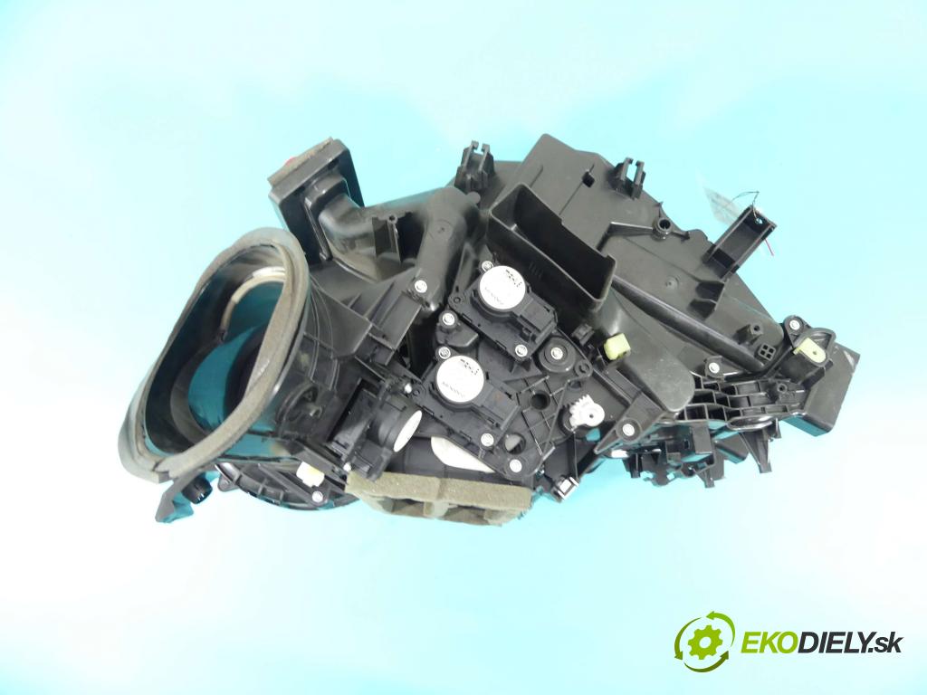 Opel Crossland 2017-2024 1.2 12V 83 hp manual 61 kW 1199 cm3 5- radiátor 5509001 (Radiátory topení)