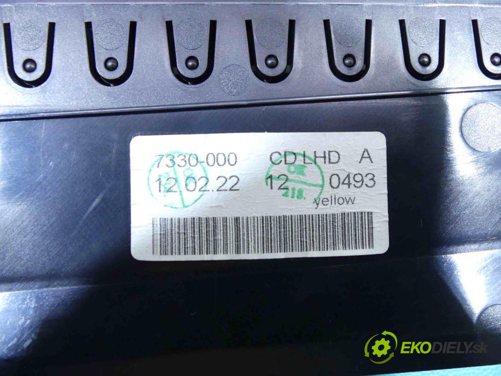 Volvo S60 II 2010-2018 2.0 D3 163 HP automatic 120 kW 1984 cm3 4- Mřížka: kúrenia stredová 30791699 (Mriežky kúrenia (fukáre))