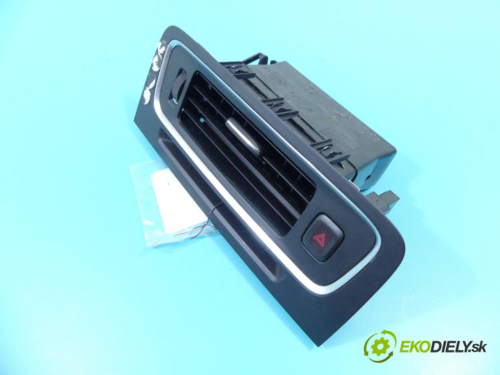 Volvo S60 II 2010-2018 2.0 D3 163 HP automatic 120 kW 1984 cm3 4- Mřížka: kúrenia stredová 30791699 (Mriežky kúrenia (fukáre))