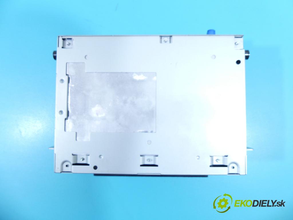 Volvo S60 II 2010-2018 2.0 D3 163 HP automatic 120 kW 1984 cm3 4- Radio originál 31358292AA