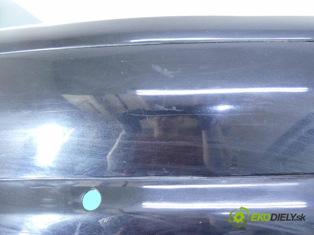 Audi A8 D3 2002-2009 4,2.0 V8 tdi 326KM automatic 240 kW 4134 cm3 4- nárazník zadní  (Ostatné)
