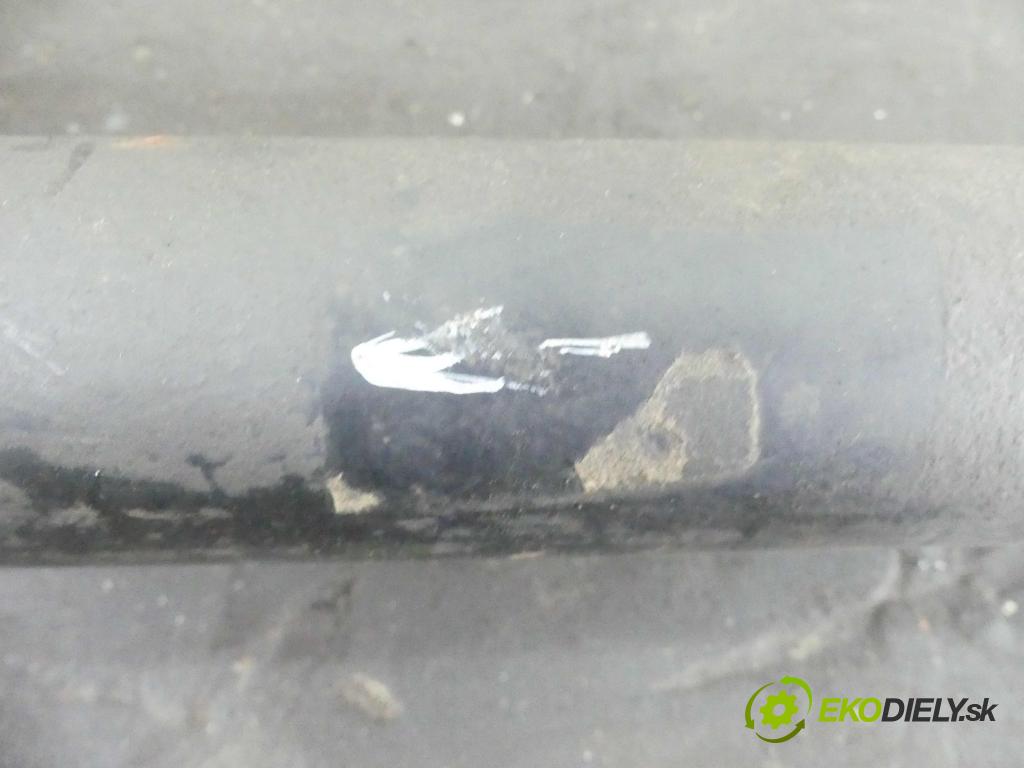 Suzuki Grand Vitara II 2005-2014 1.9 DDiS 129 HP manual 95 kW 1870 cm3 5- Hřídel:  (Kardaňové hriadele)