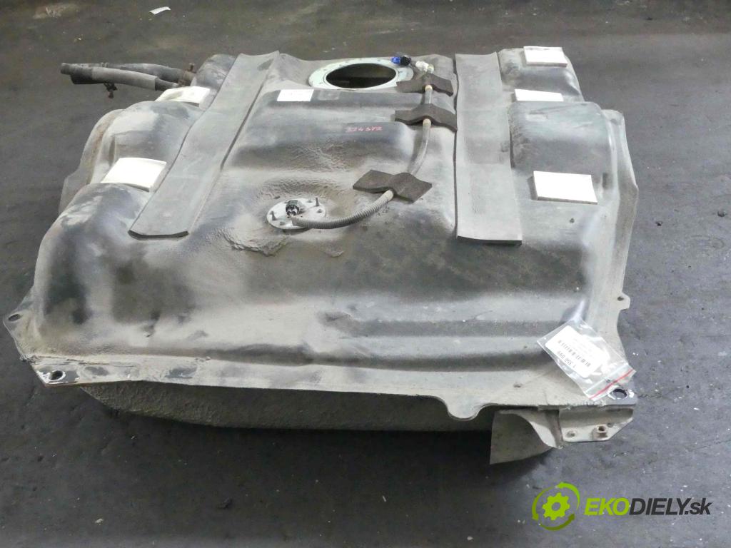 Suzuki Grand Vitara II 2005-2014 1.9 DDiS 129 hp manual 95 kW 1870 cm3 5- Nádrž: paliva TD84-42-100A (Nádrže)