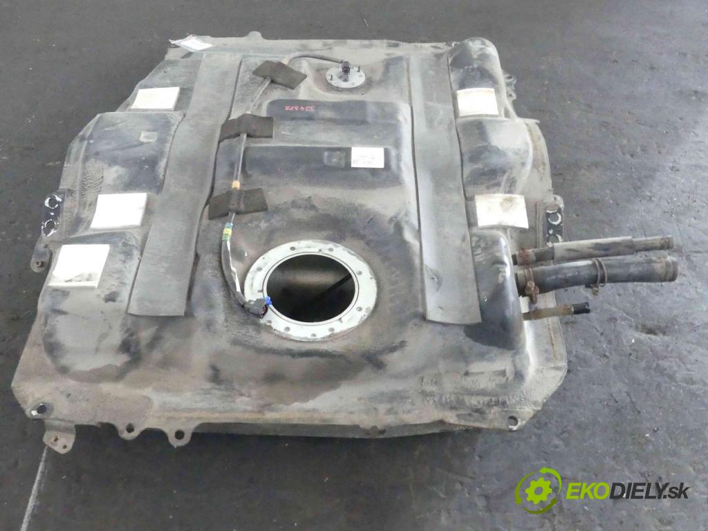 Suzuki Grand Vitara II 2005-2014 1.9 DDiS 129 hp manual 95 kW 1870 cm3 5- Nádrž: paliva TD84-42-100A (Nádrže)