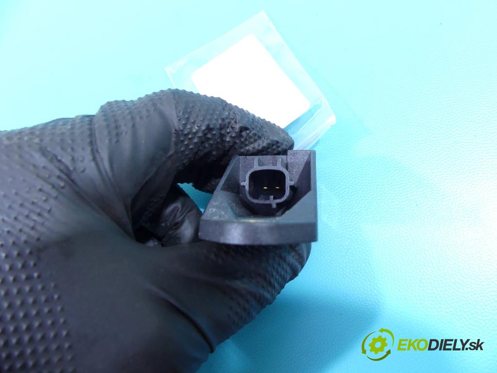 Vw Golf IV 1997-2003 1.6 16V 105 HP manual 77 kW 1598 cm3 3- snímač šokovat: 6Q0909606 (Snímače nárazu)