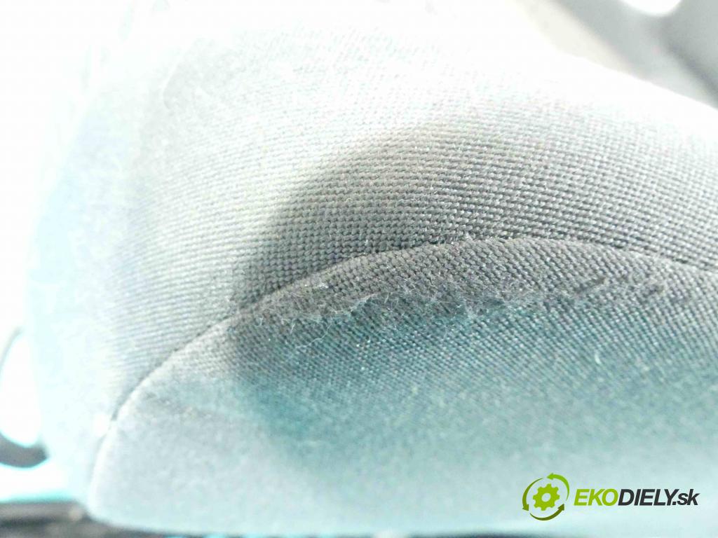 Vw Golf VI 2008-2013 1.4 16V 80 HP manual 59 kW 1390 cm3 5- Sedačka pravý  (Sedačky, sedadlá)