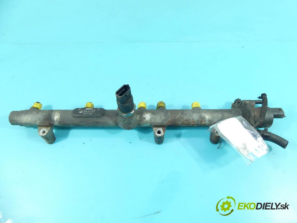 Kia Carens II 2002-2006 2.0 crdi 113 HP manual 83 kW 1991 cm3 5- lišta vstrekovacia 0445214075 (Vstrekovacie lišty)