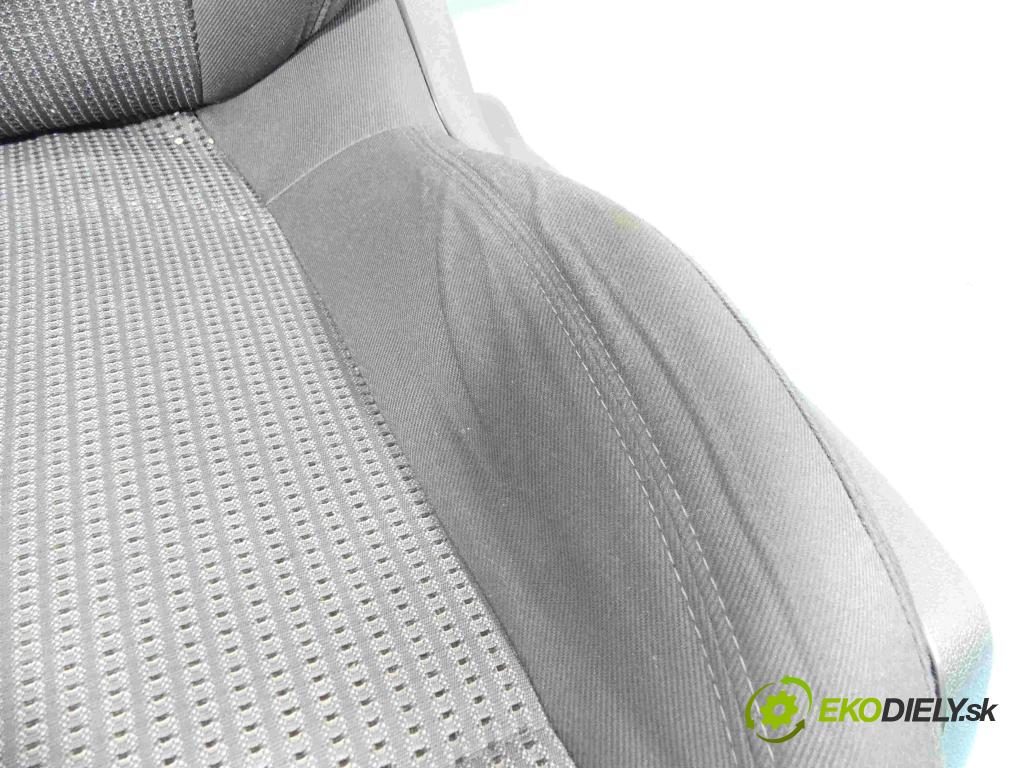 Peugeot 508 2010-2018 2.0 hdi 140 HP manual 103 kW 1997 cm3 4- Sedačka ľavý  (Sedačky, sedadlá)