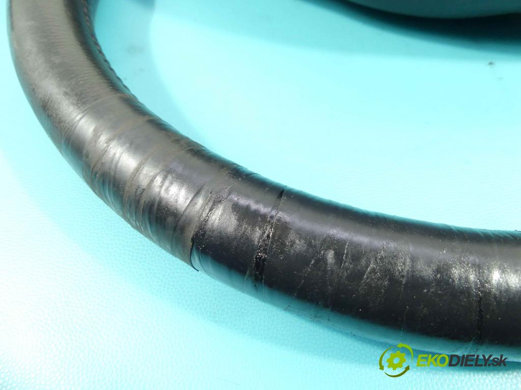 Audi A4 B5 1994-2001 1.8 T 150 HP manual 110 kW 1781 cm3 5- volant  (Volanty)