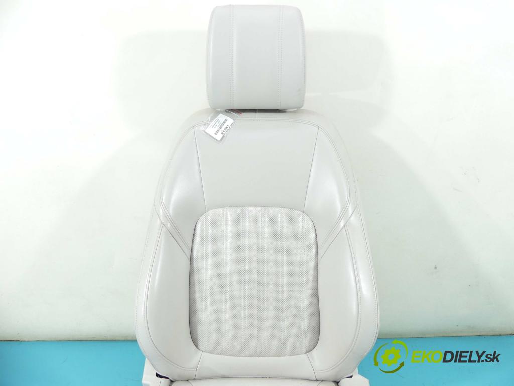 Jaguar F-Pace 16- 2.0d 179KM automatic 132 kW 1999 cm3 5- Sedačka ľavý  (Sedačky, sedadlá)