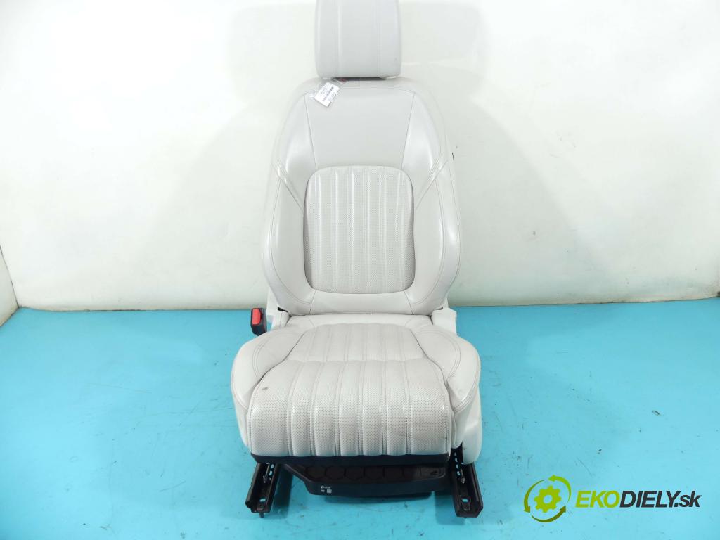 Jaguar F-Pace 16- 2.0d 179KM automatic 132 kW 1999 cm3 5- Sedačka ľavý  (Sedačky, sedadlá)