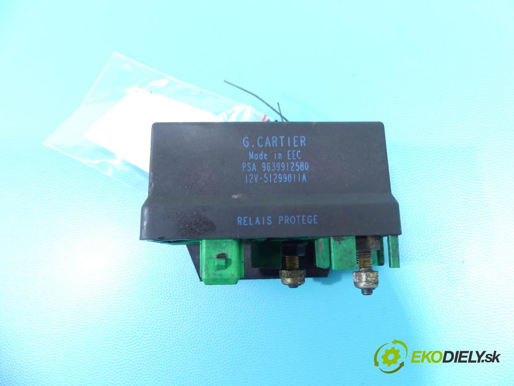 Citroen Xsara Picasso 2.0 hdi 90 HP manual 66 kW 1997 cm3 5- Relé: 9639912580 (Relé)