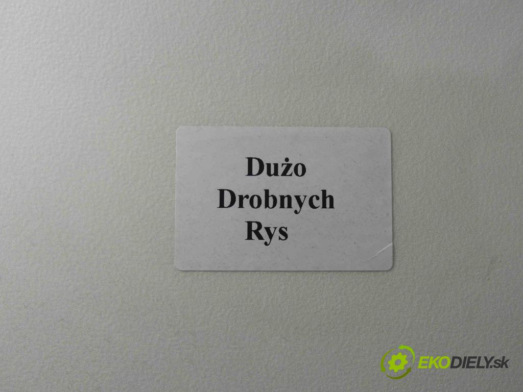 Citroen Xsara Picasso 2.0 hdi 90 hp manual 66 kW 1997 cm3 5- zadní kufrové dveře  (Zadní kapoty)