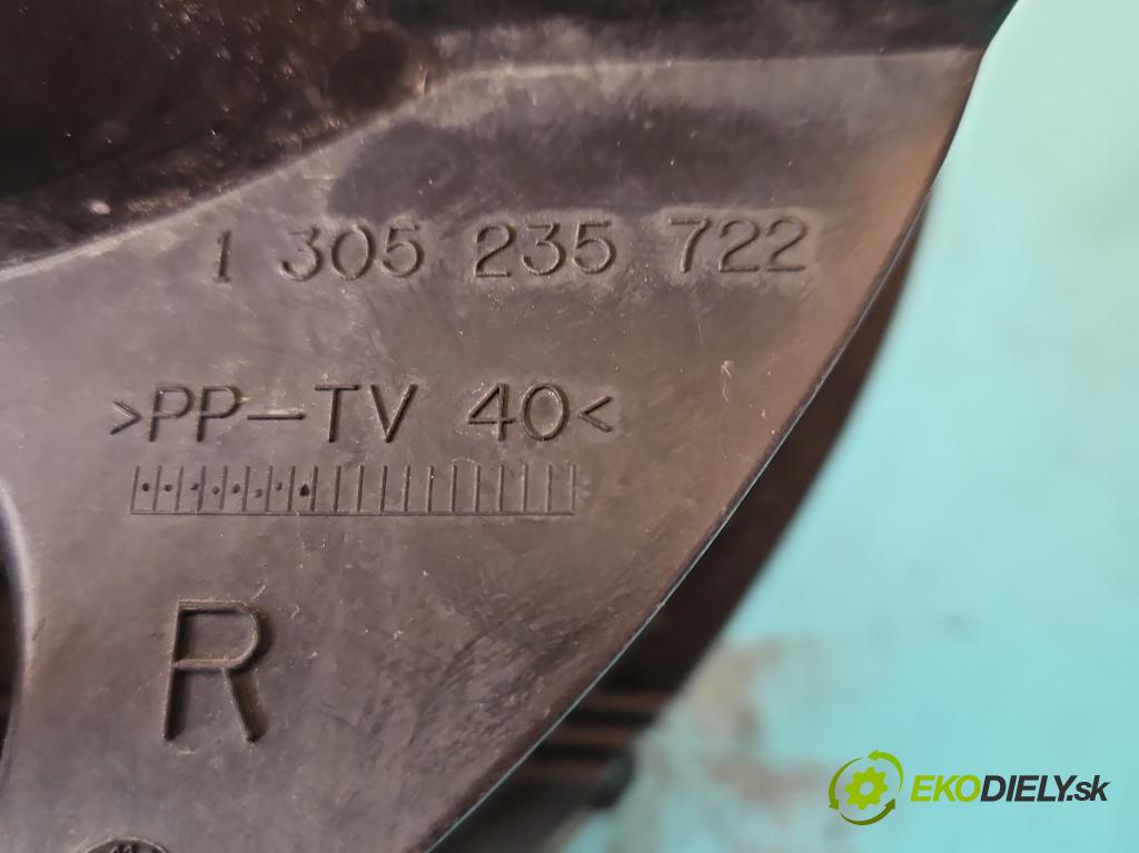 Vw Polo IV 9N 2001-2009 1.2 6V 54 HP manual 40 kW 1198 cm3 3- Reflektor: pravý 0301190202 (Pravé)