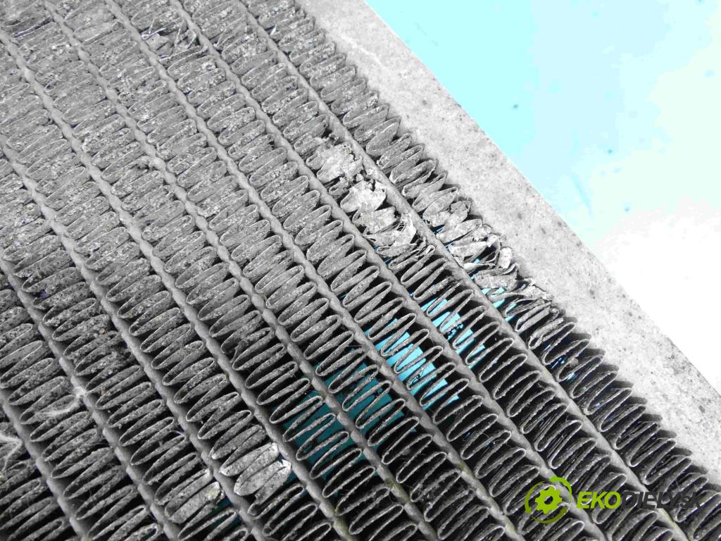 Nissan Almera N16 2000-2006 1.8 16v 114 HP manual 84 kW 1769 cm3 5- chladič voda:  (Chladiče vody)